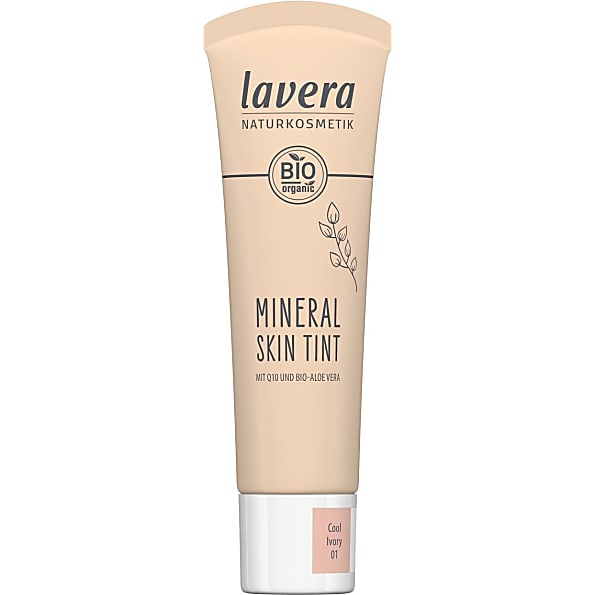 Lavera Moisturising Cream Q10 3In1 Ivory Rose 00 lavera kopen in de aanbieding